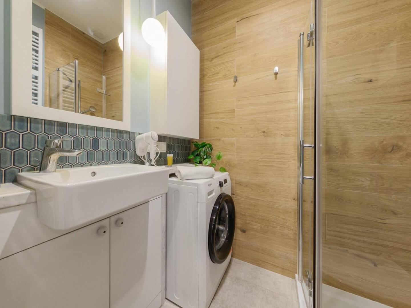 Apartment Canary Corner Centre Warschau